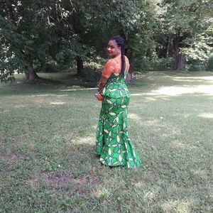 Meet your Posher, Mastonia